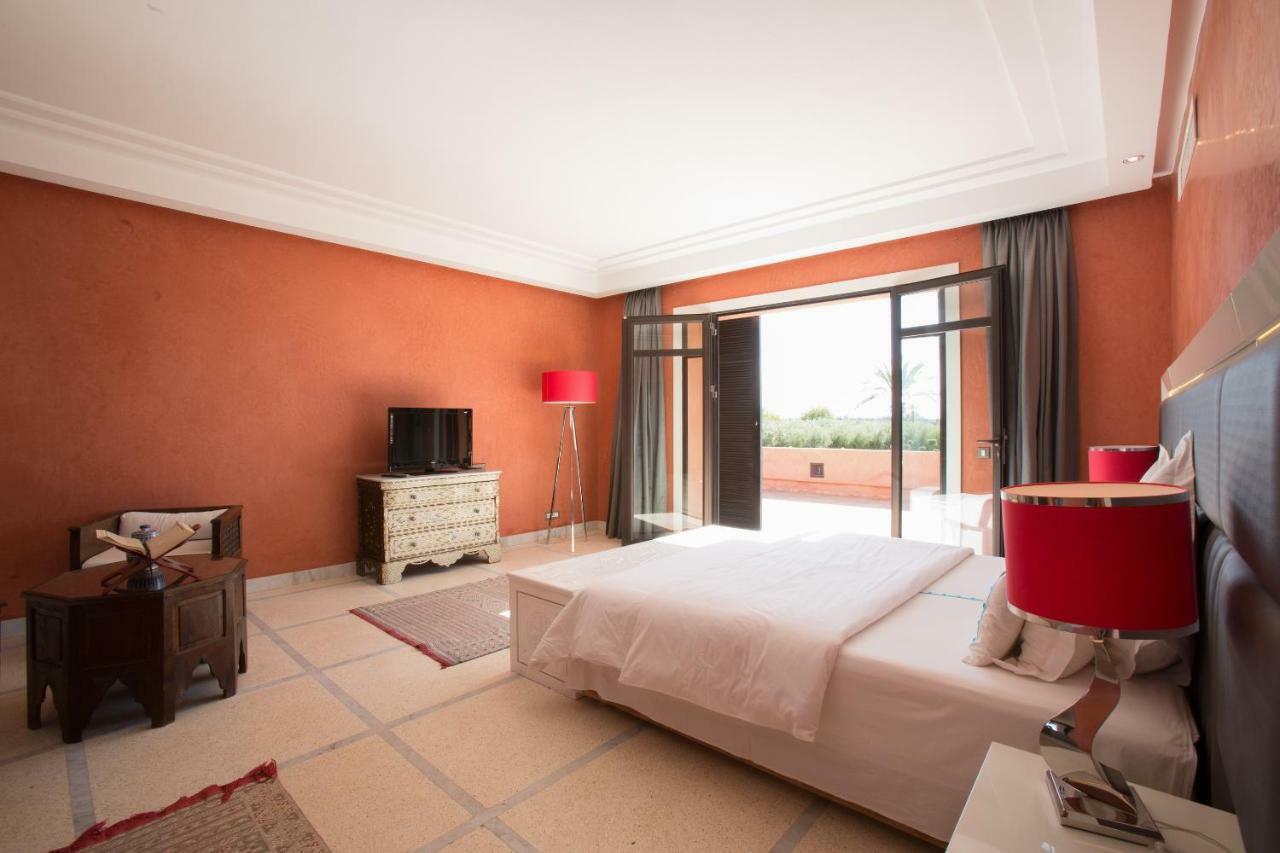 Villa Koutoubia, Jardin Luxuriant, Piscine Et Spa Marrakesh Buitenkant foto